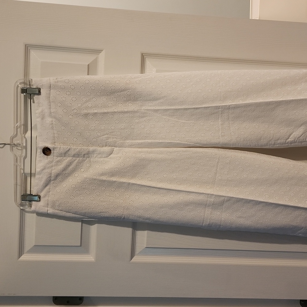 Ann Taylor Floral Eyelet Wide Leg High Rise Crop Pant White Cotton Size 2 Tall